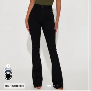 NWT FASHION NOVA TALL BLACK FLARE JEANS 7